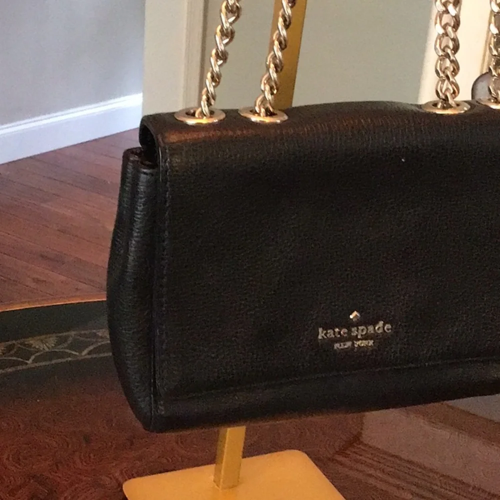 Kate Spade Black Saffiano Leather Chain Strap Shoulder Bag Crossbody Silver